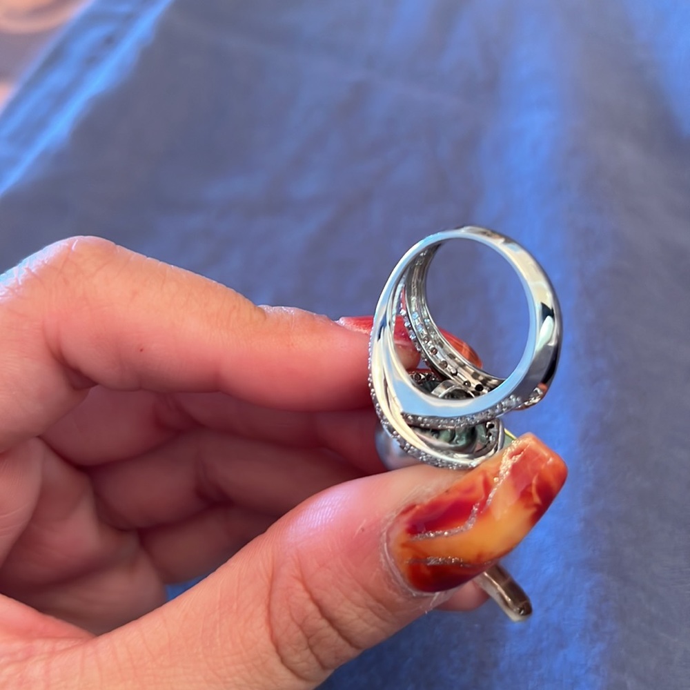 14k WHITE GOLD TAHITIAN PEARL RING WITH DIAMONDS - Picture 7 of 8